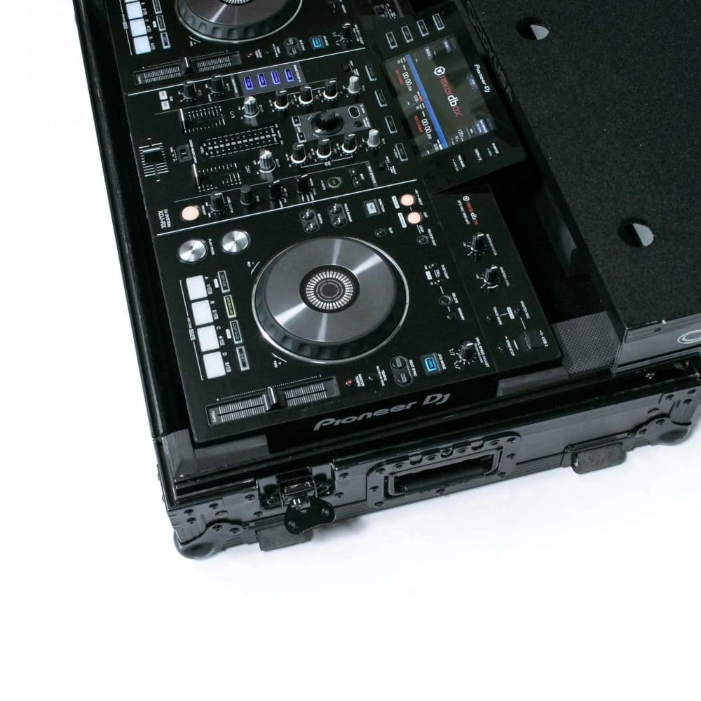 6F9F6826-573A-4525-ABFF-D3C6312E130A