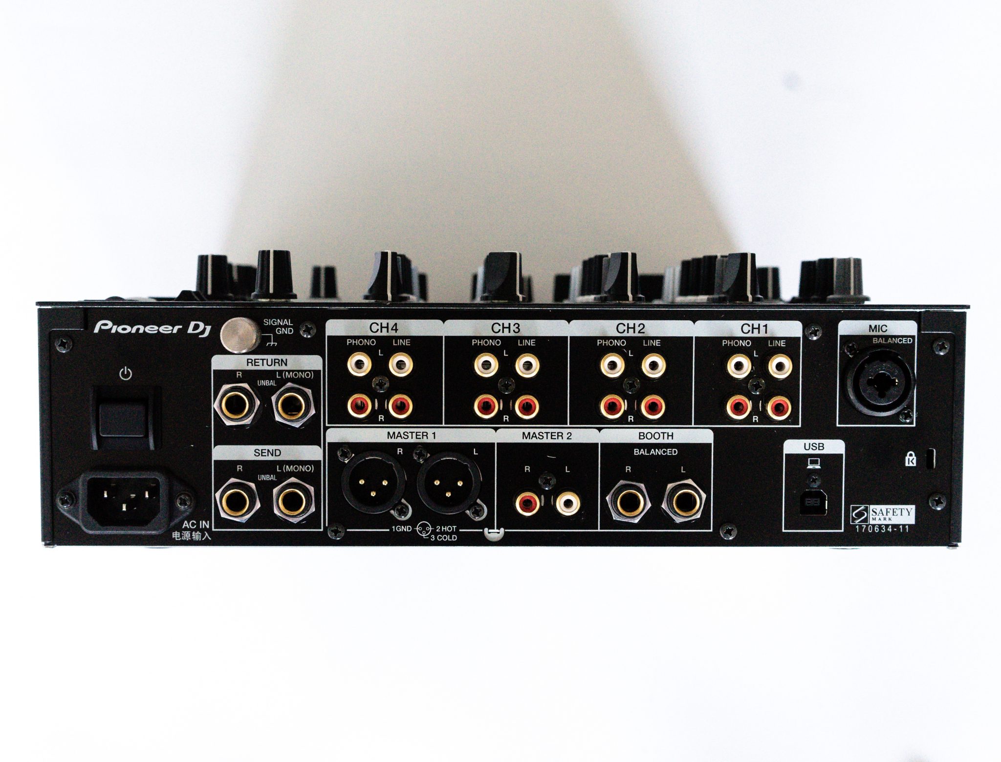 Pioneer DJ DJM 750 MK2 CSM Cologne Street Market