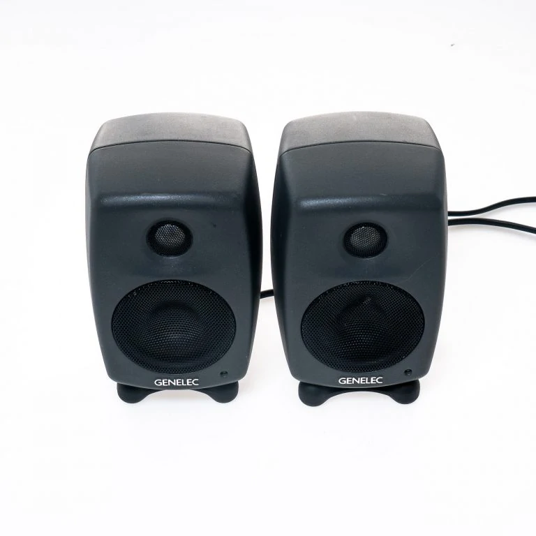 gebraucht kaufen 2er Paket: Genelec 6010B gebraucht kaufen 2er Paket: Genelec 6010B