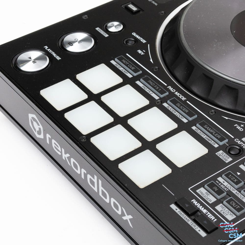 Pioneer-DJ-DDJ-RZ-mit-Tasche-gebraucht-8 Pioneer-DJ-DDJ-RZ-mit-Tasche-gebraucht-8
