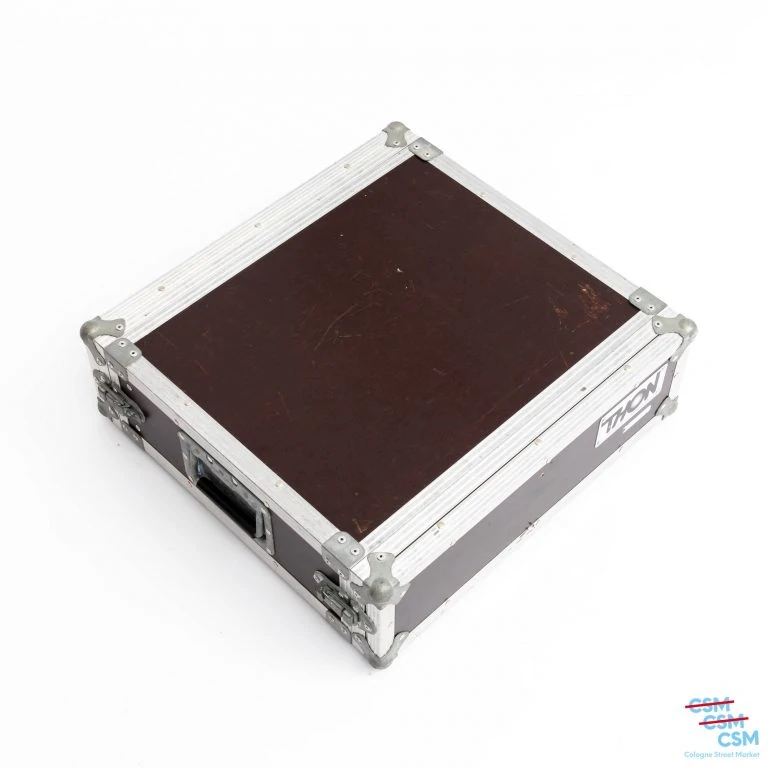 Thon-Fligthcase-19-Rack-gebraucht-2 Thon-Fligthcase-19-Rack-gebraucht-2