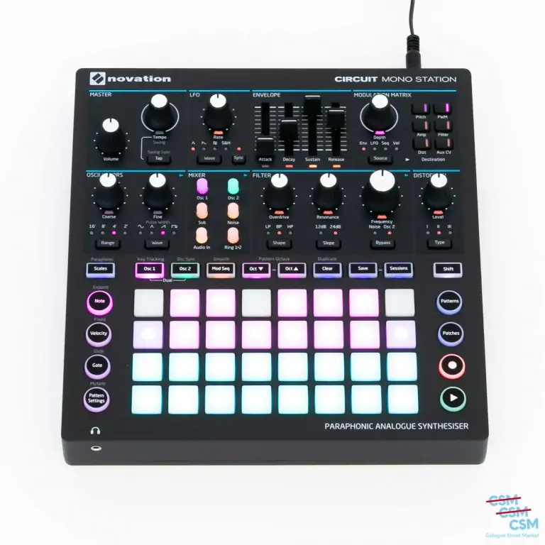 Novation-Circuit-Mono-Station-gebraucht-1