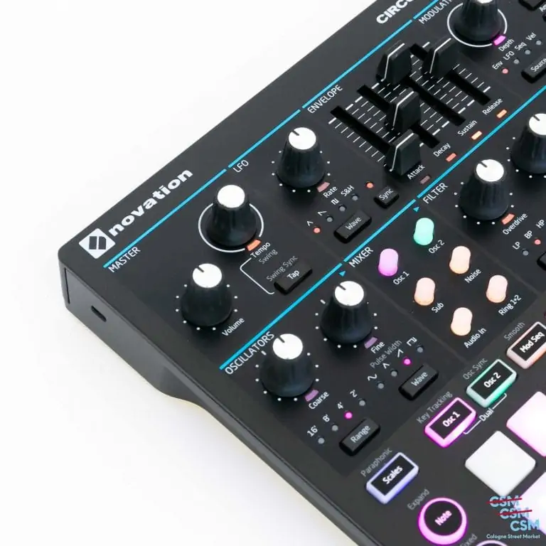 Novation-Circuit-Mono-Station-gebraucht-4