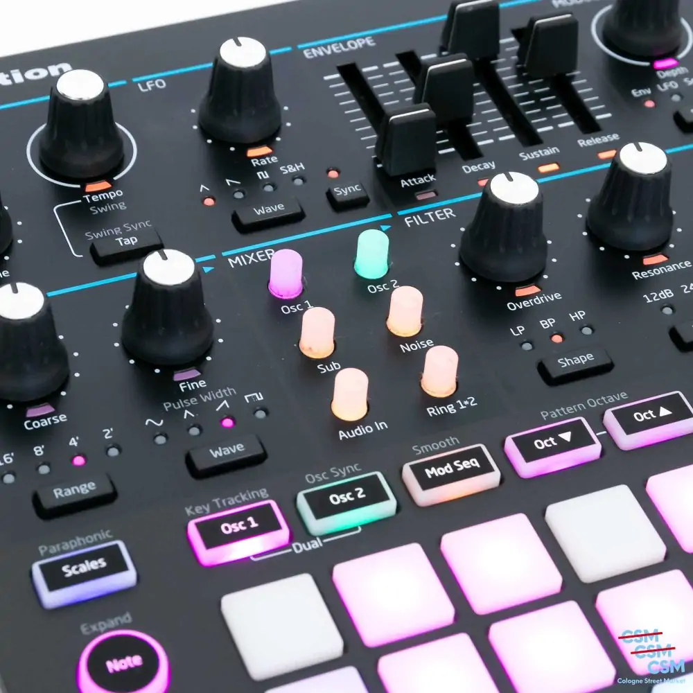 Novation-Circuit-Mono-Station-gebraucht-7