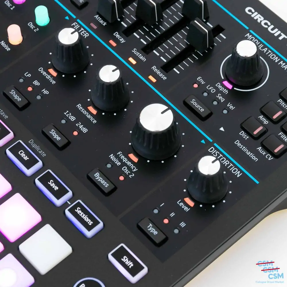 Novation-Circuit-Mono-Station-gebraucht-9