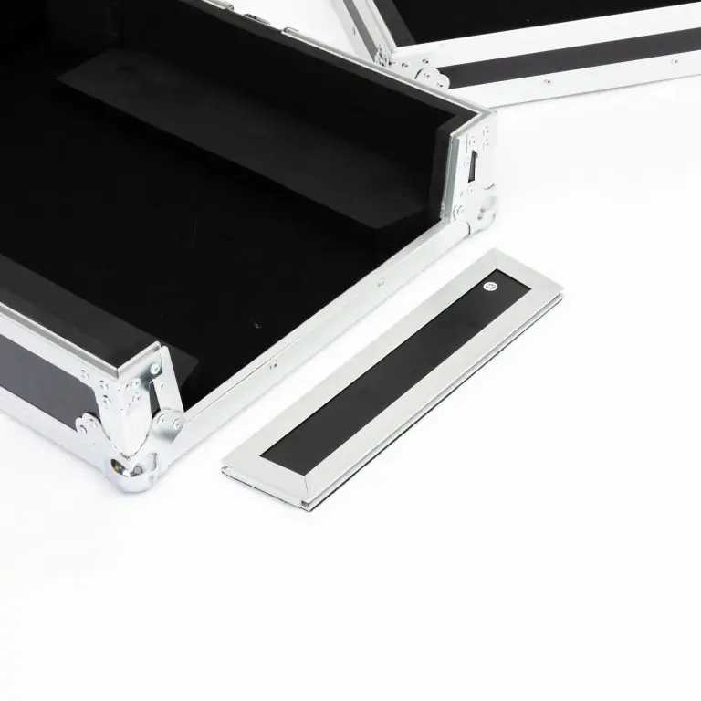 Magma-Flightcase-für-Pioneer-DJ-V10-gebraucht-7 Magma-Flightcase-für-Pioneer-DJ-V10-gebraucht-7