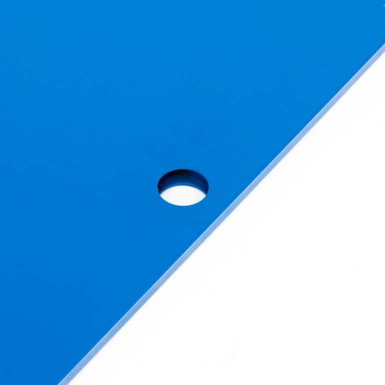 USM-Haller-Klappe-75×50-Enzianblau-gebraucht-4
