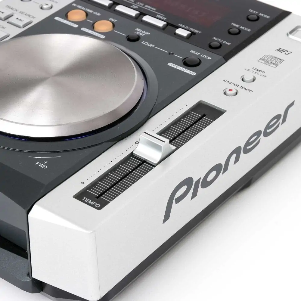 Pioneer-DJ-CDJ-200-gebraucht-3
