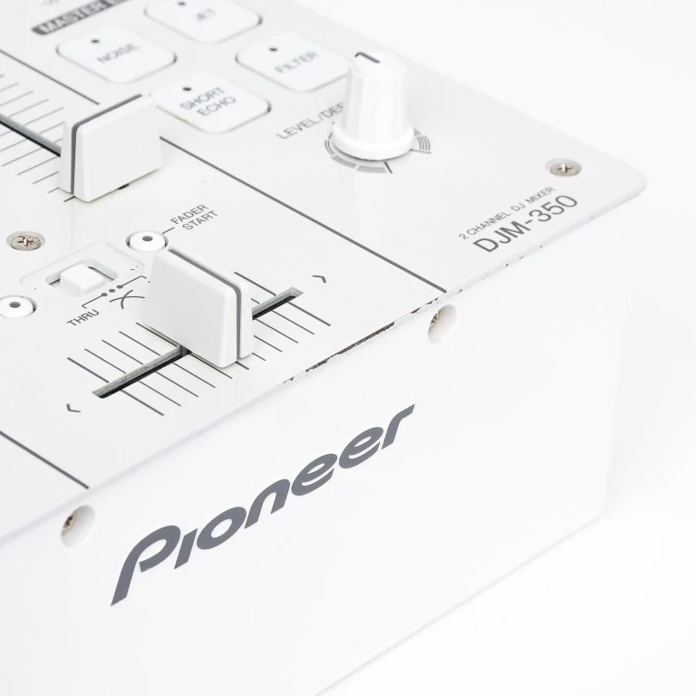 Pioneer-DJ-DJM-350-W-gebraucht-11