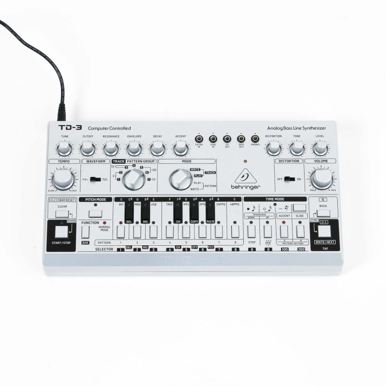 Behringer-TD-3-gebraucht-1 Behringer-TD-3-gebraucht-1