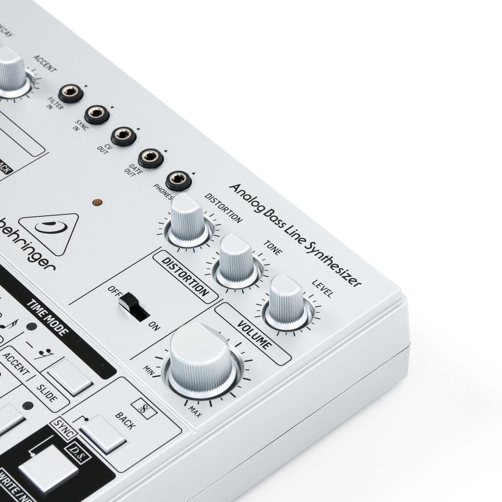 Behringer-TD-3-gebraucht-6 Behringer-TD-3-gebraucht-6