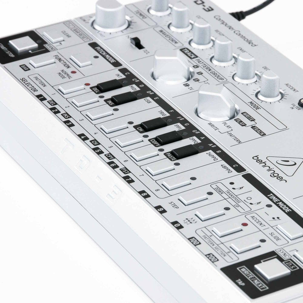 Behringer-TD-3-gebraucht-9 Behringer-TD-3-gebraucht-9