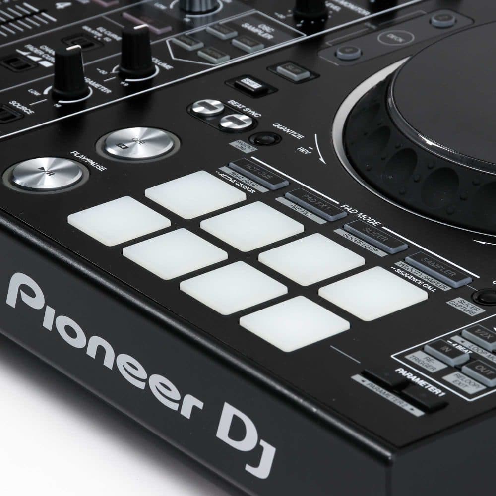 Pioneer-DJ-DDJ-RZX-gebraucht-6