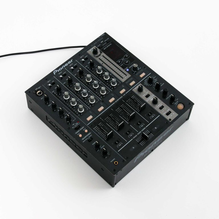 Pioneer-DJ-DJM-700-Outlet-gebraucht-2