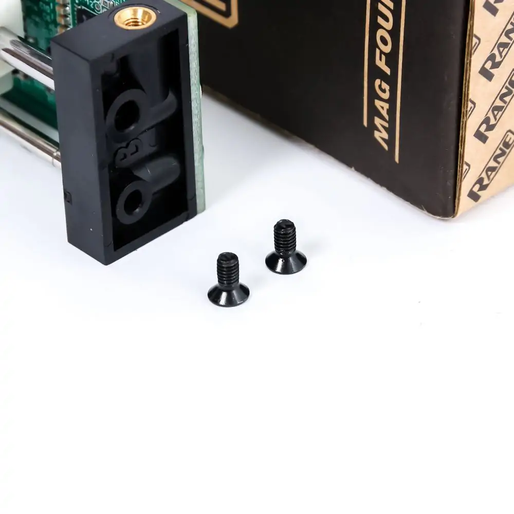 Rane-Mag-Four-Fader-gebraucht-9 Rane-Mag-Four-Fader-gebraucht-9