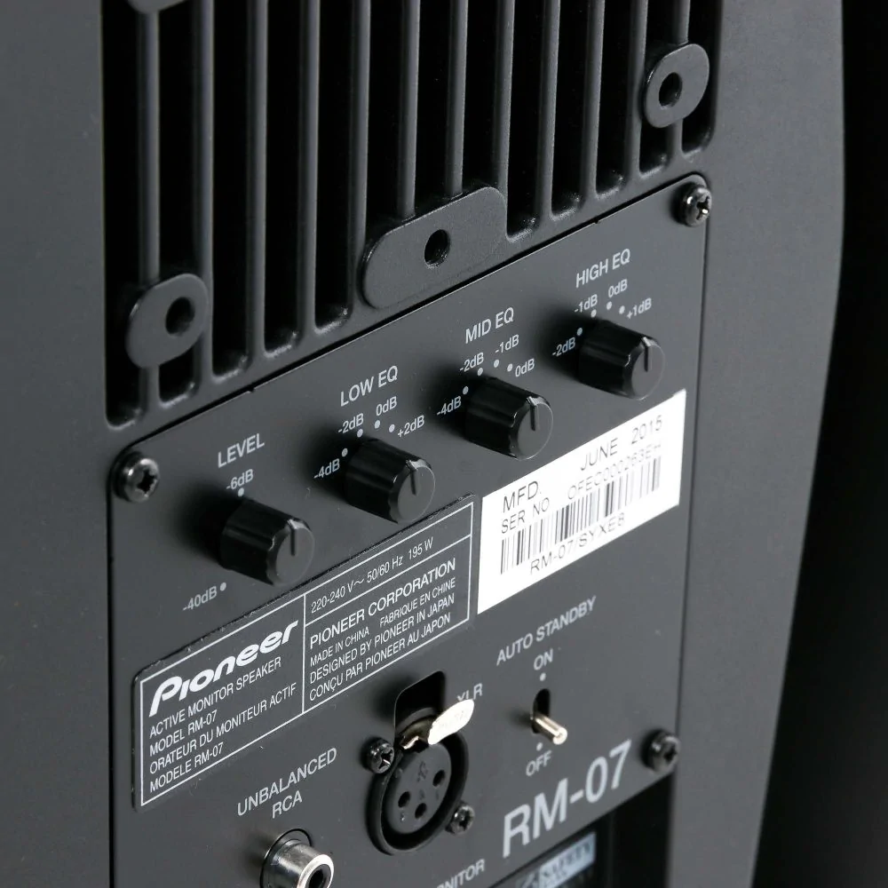 Pioneer-DJ-RM-07-gebraucht-11 Pioneer-DJ-RM-07-gebraucht-11