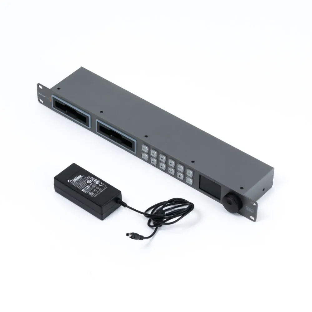 Blackmagic-Design-Hyperdeck-Studio-Pro-2-gebraucht-10 Blackmagic-Design-Hyperdeck-Studio-Pro-2-gebraucht-10