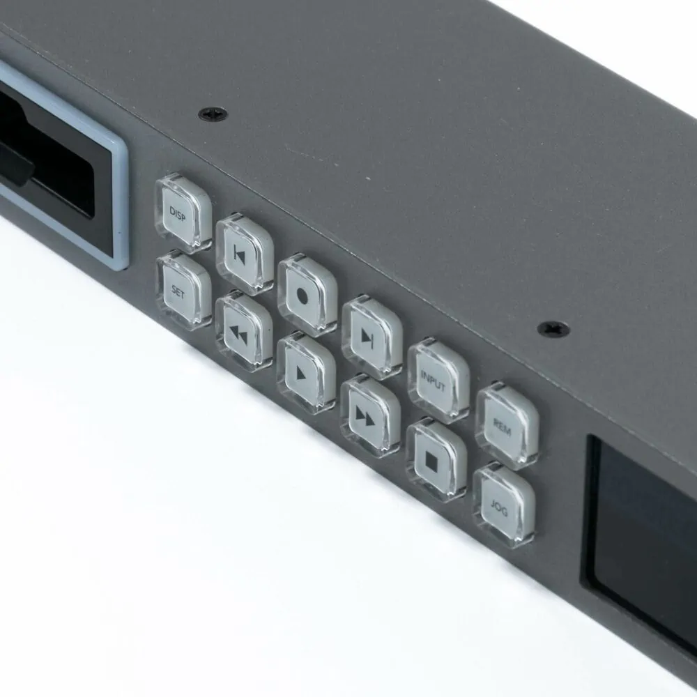 Blackmagic-Design-Hyperdeck-Studio-Pro-2-gebraucht-4 Blackmagic-Design-Hyperdeck-Studio-Pro-2-gebraucht-4