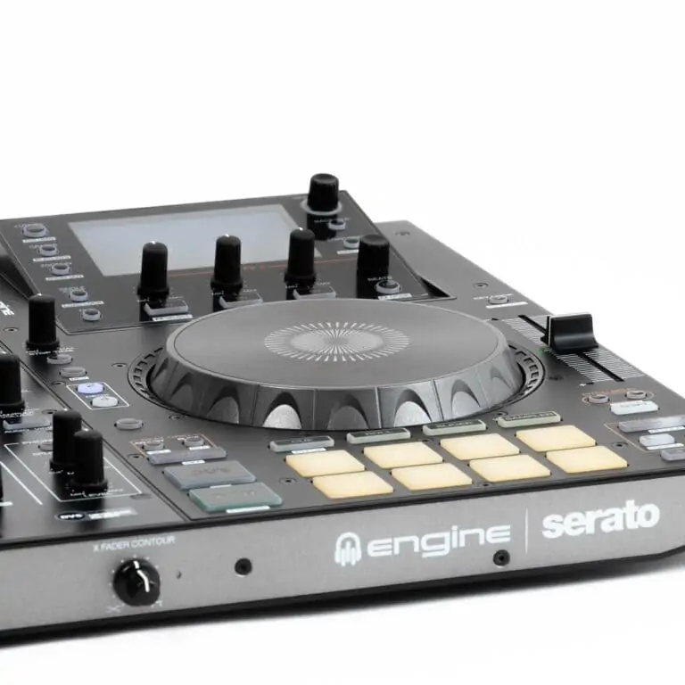 Denon-DJ-MCX8000-gebraucht-11