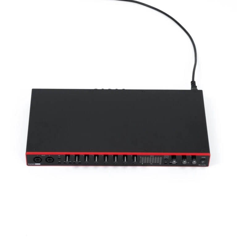 Focusrite-Scarlett-18i20-gebraucht-1 Focusrite-Scarlett-18i20-gebraucht-1