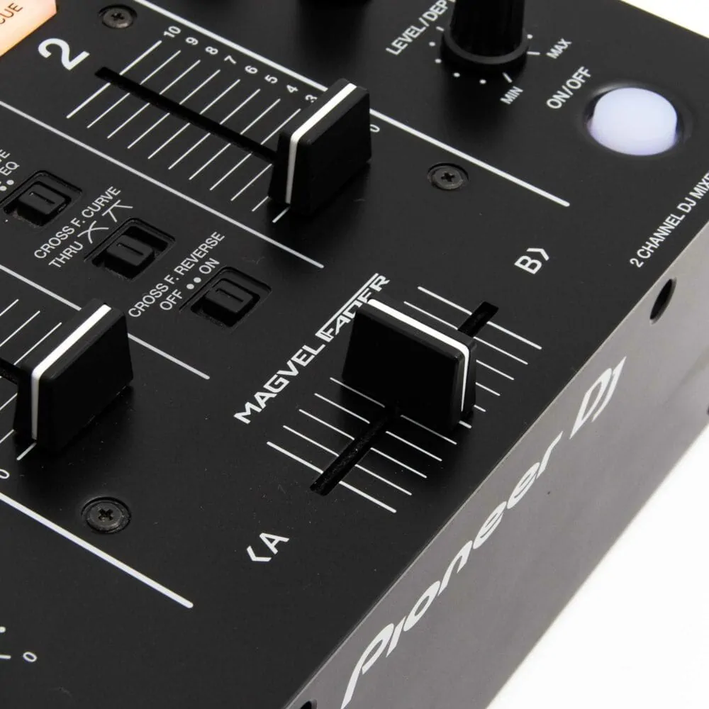 Pioneer-DJ-DJM-450-gebraucht-7
