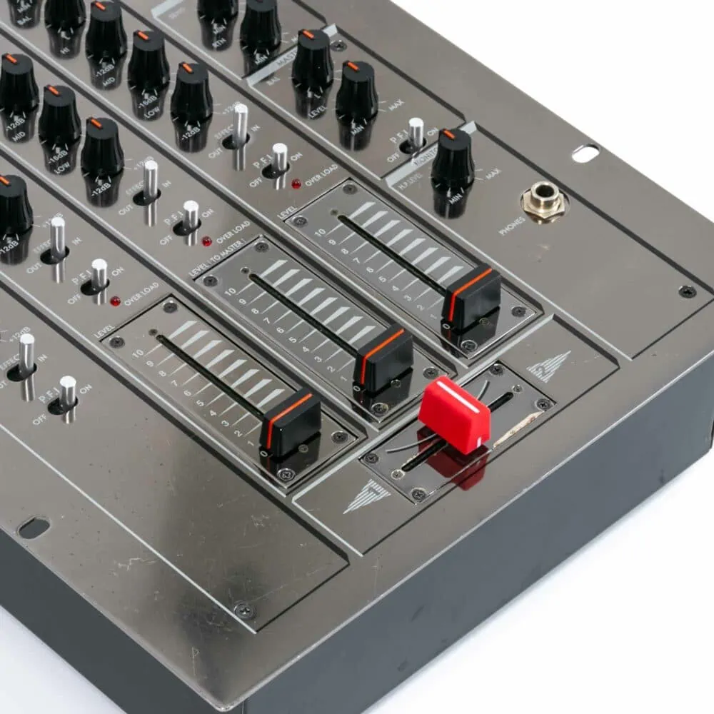 Vestax-PMC-17-A-gebraucht-5 Vestax-PMC-17-A-gebraucht-5
