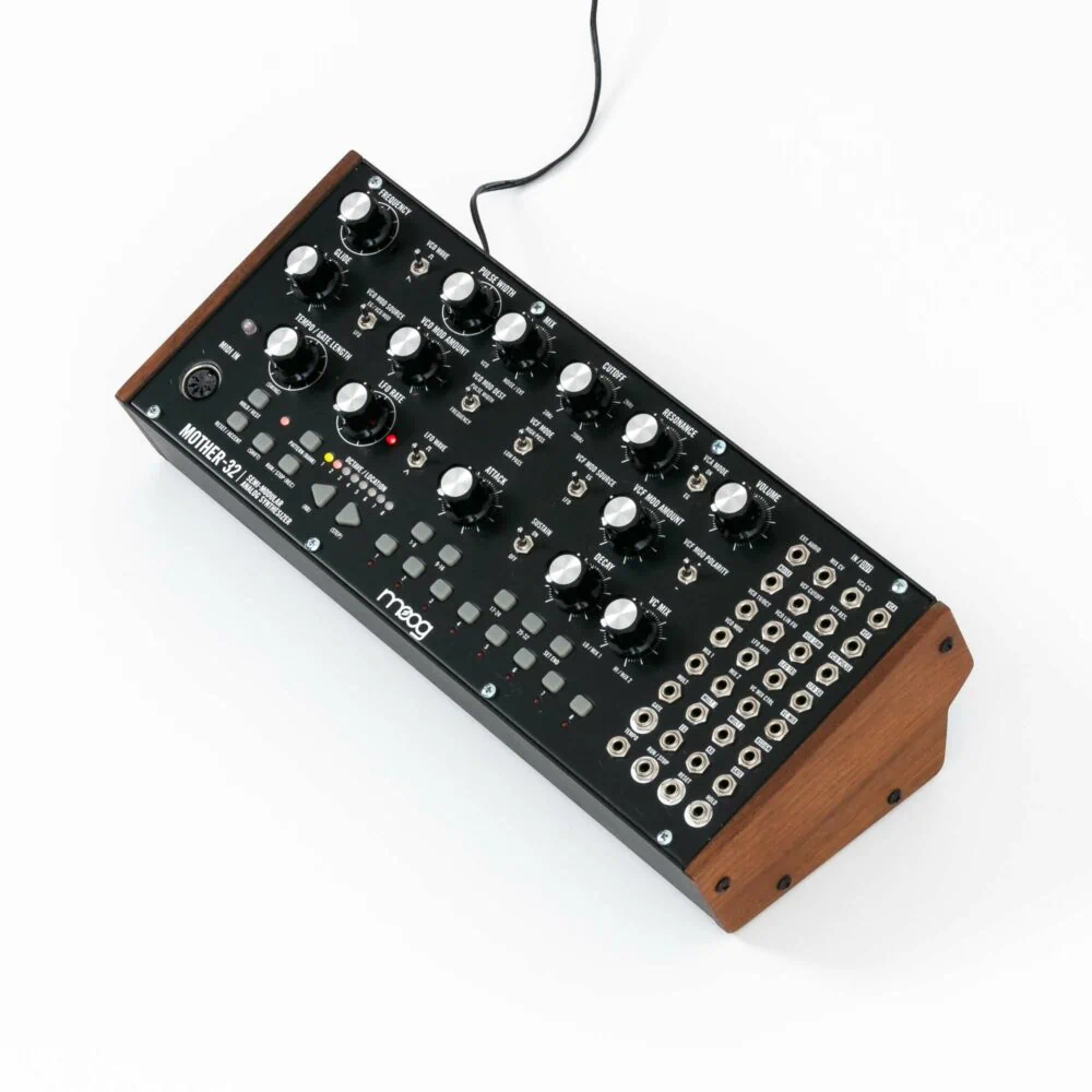 Moog-Mother-32-gebraucht-3 Moog-Mother-32-gebraucht-3
