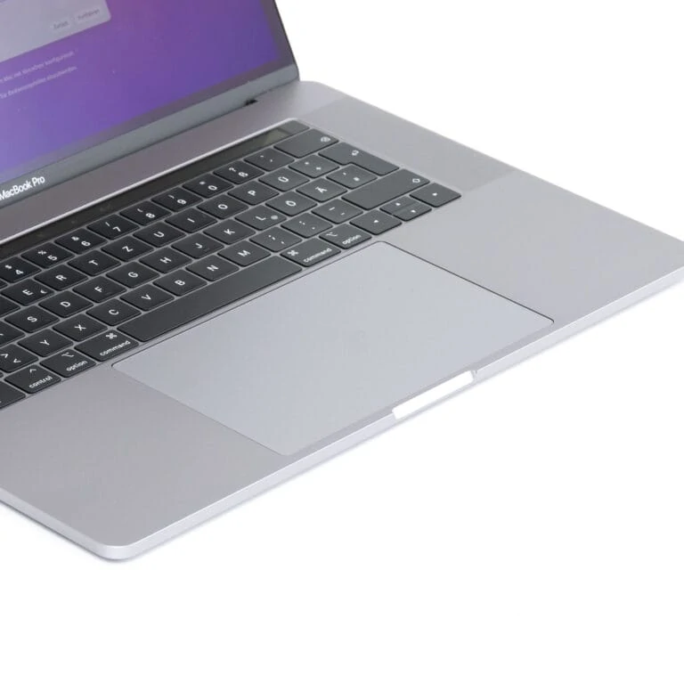 Apple-MacBook-Pro-16-gebraucht-7
