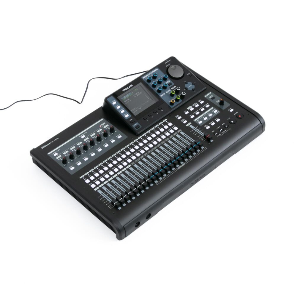 Tascam-DP-32SD-gebraucht-2 Tascam-DP-32SD-gebraucht-2