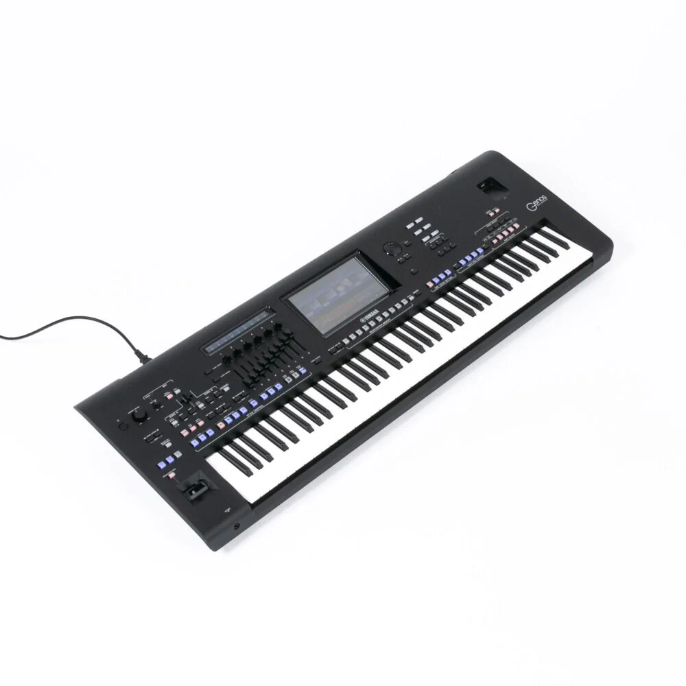Yamaha-Genos-gebraucht-2