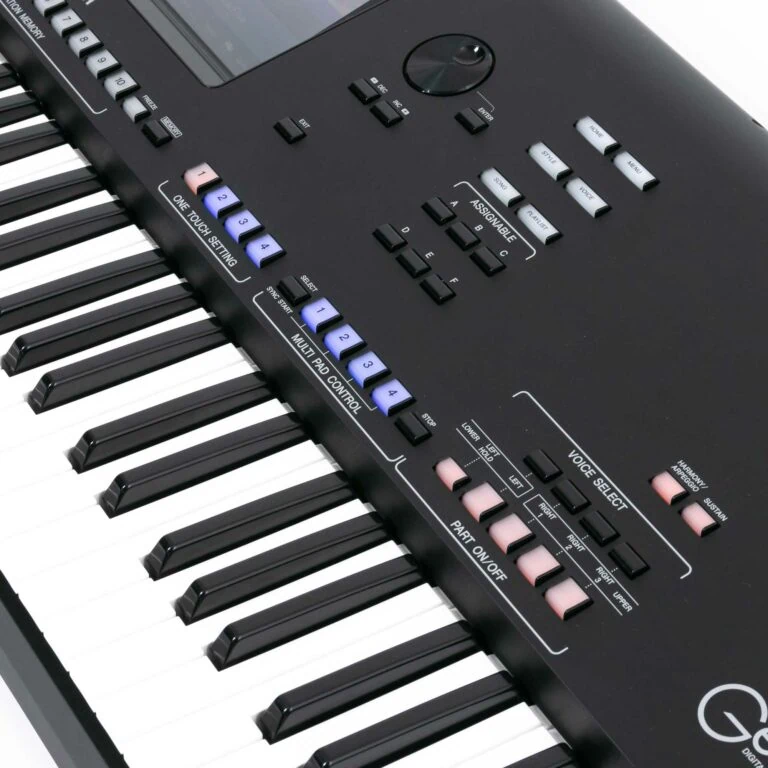 Yamaha-Genos-gebraucht-4