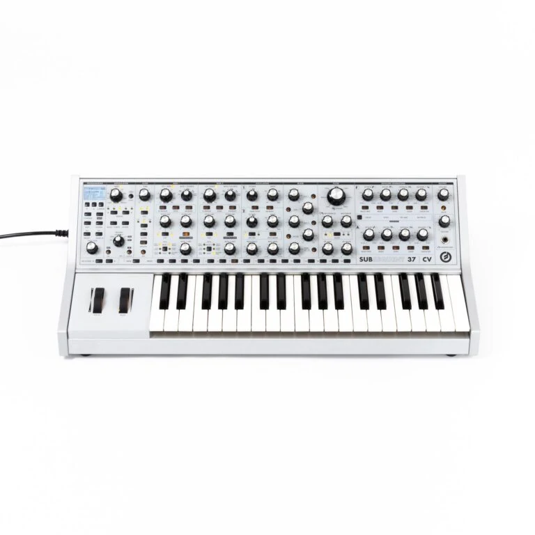 Moog-Subsequent-37-gebraucht-12