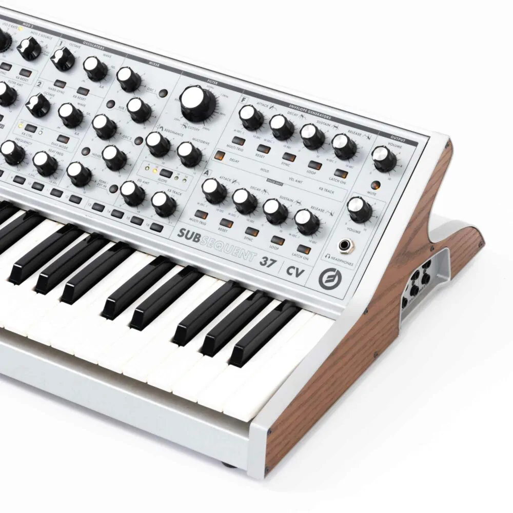 Moog-Subsequent-37-gebraucht-15