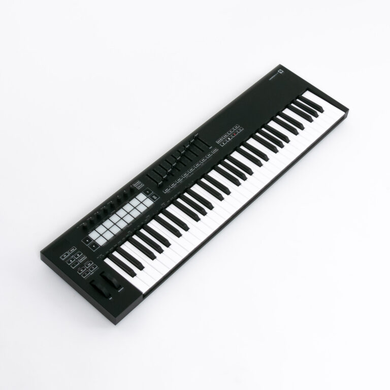 Novation-Launchkey-61-MK3-gebraucht-2 Novation-Launchkey-61-MK3-gebraucht-2