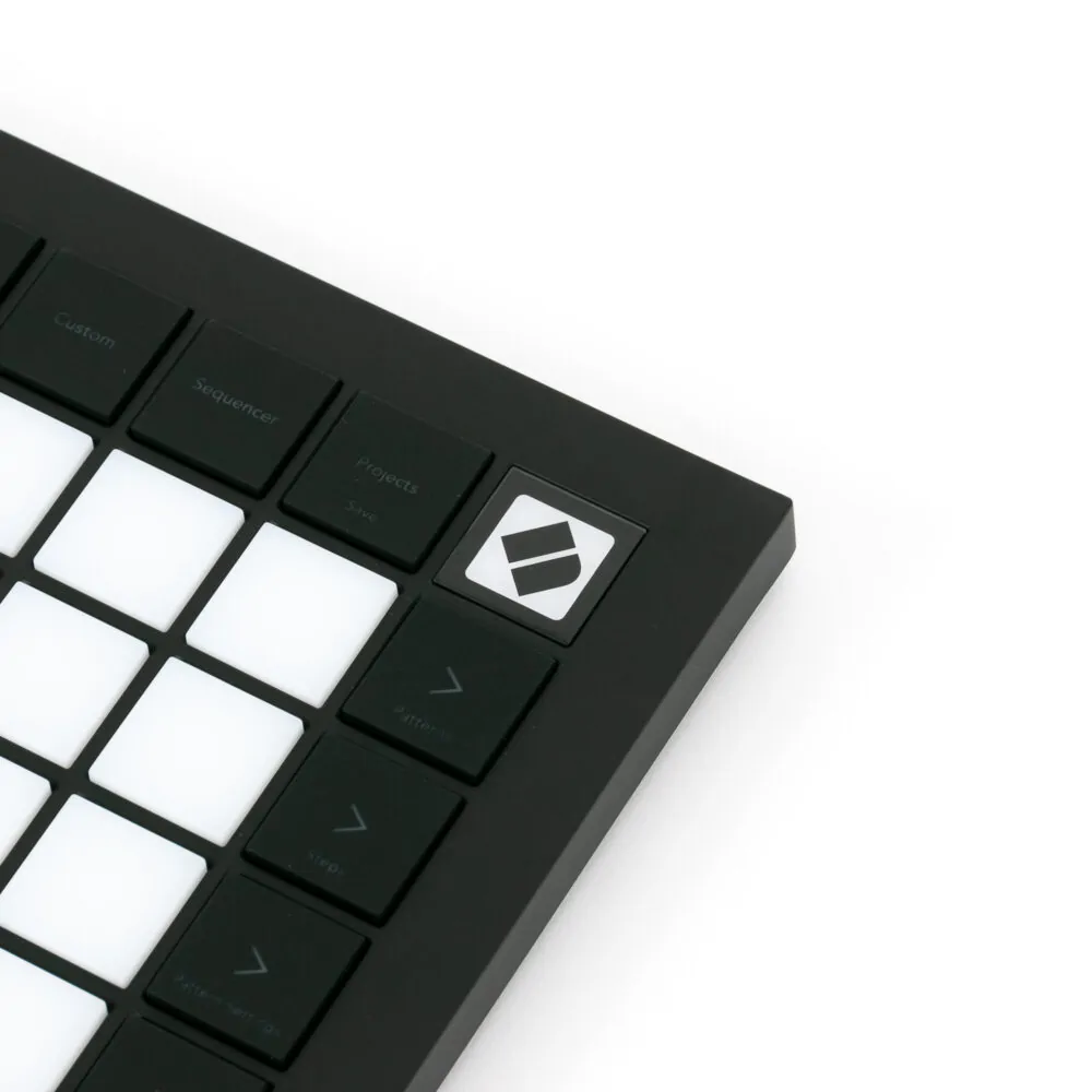 Novation-Launchpad-Pro-MK3-gebraucht-4