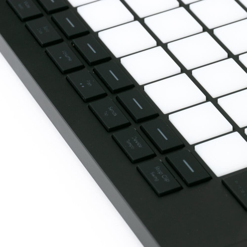 Novation-Launchpad-Pro-MK3-gebraucht-5 Novation-Launchpad-Pro-MK3-gebraucht-5