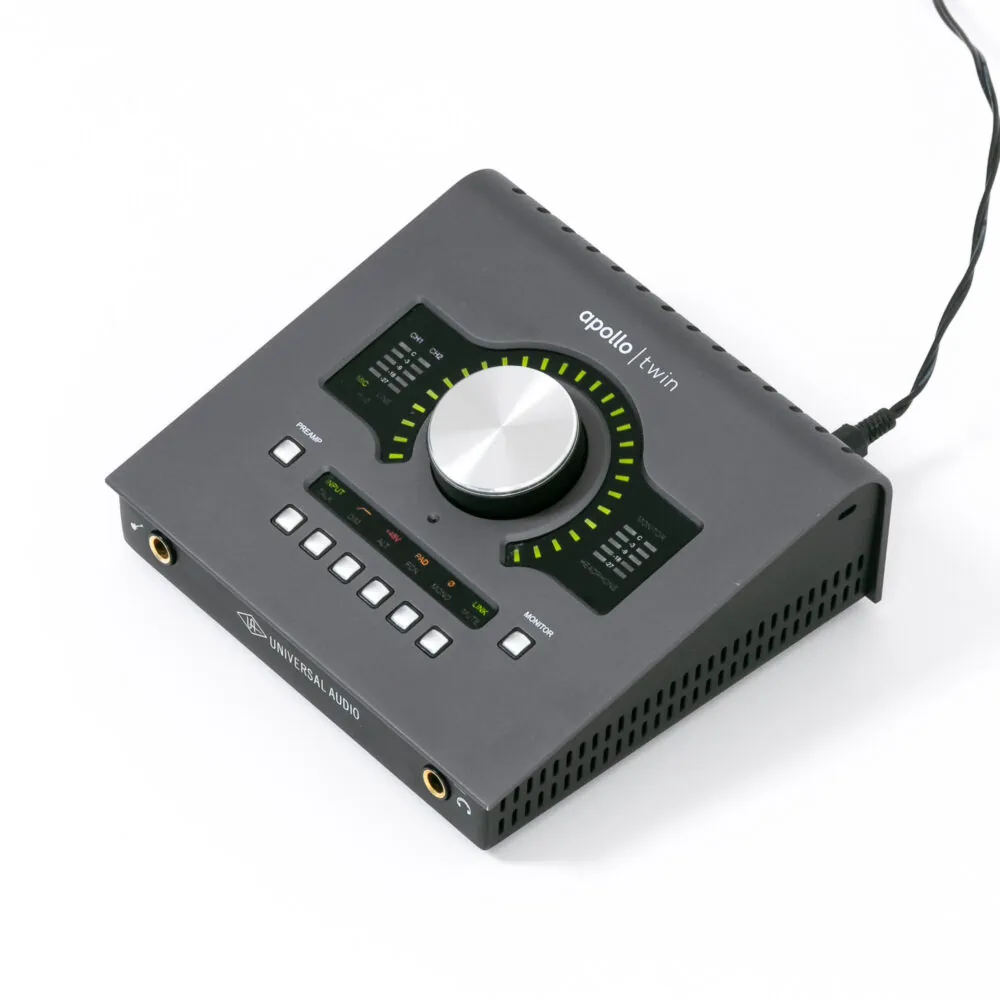 Universal-Audio-Apollo-Twin-MKII-Duo-Thunderbolt-gebraucht-3