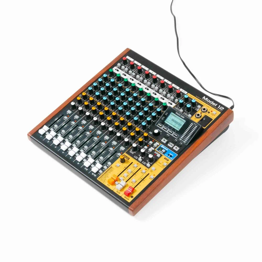 Tascam-Model-12-gebraucht-2 Tascam-Model-12-gebraucht-2