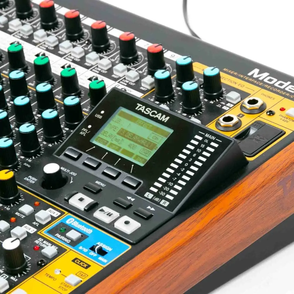 Tascam-Model-12-gebraucht-3 Tascam-Model-12-gebraucht-3