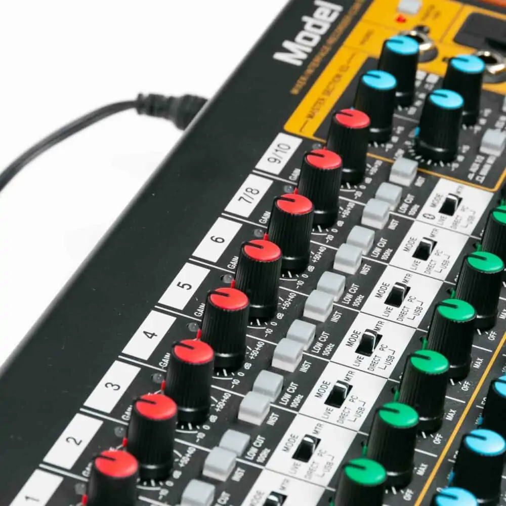 Tascam-Model-12-gebraucht-7 Tascam-Model-12-gebraucht-7