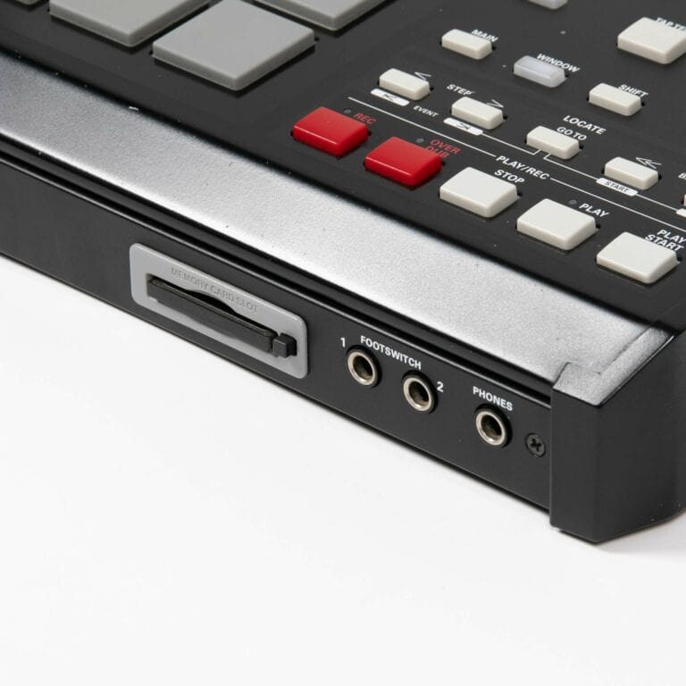 Akai-MPC-2500-10 Akai-MPC-2500-10