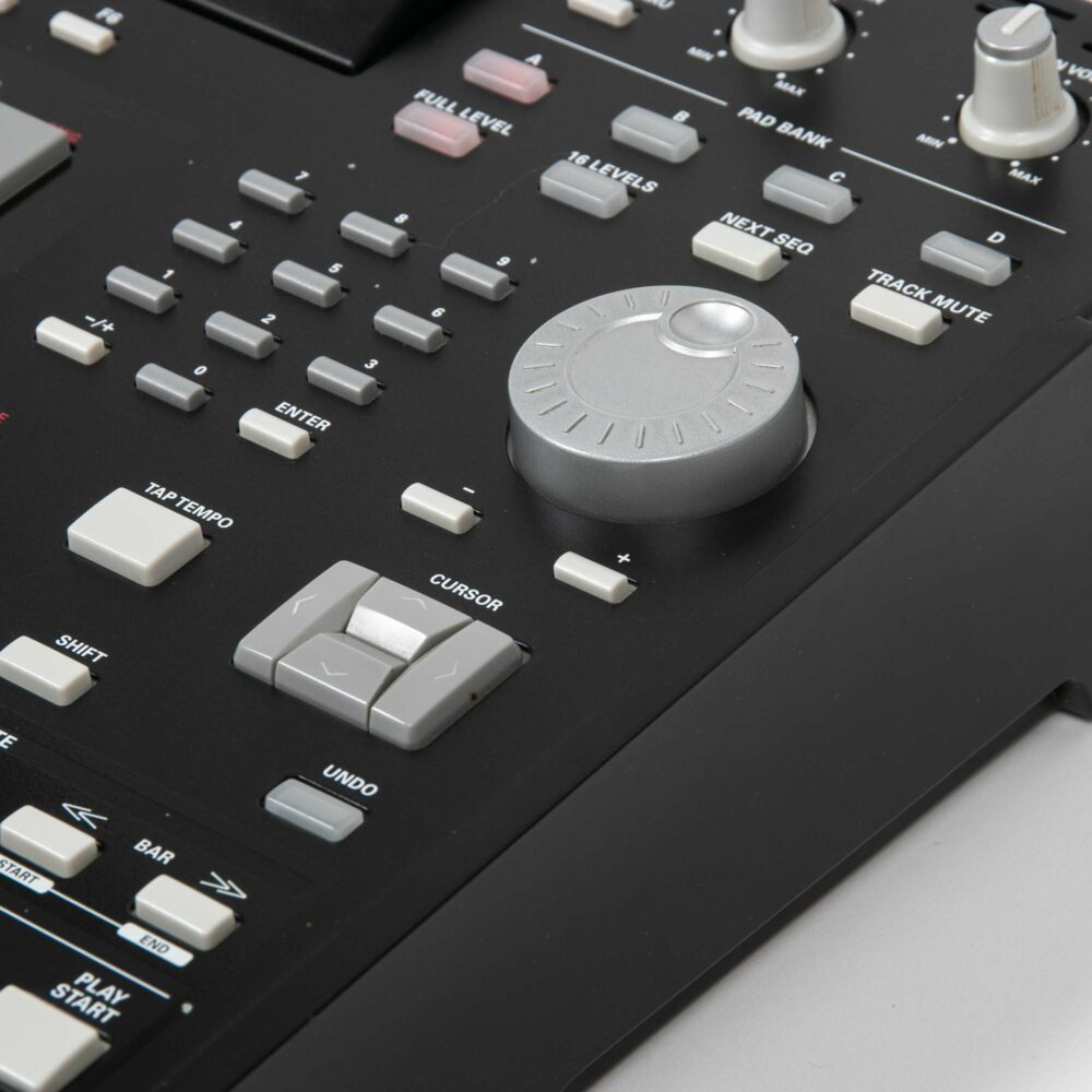 Akai-MPC-2500-5 Akai-MPC-2500-5