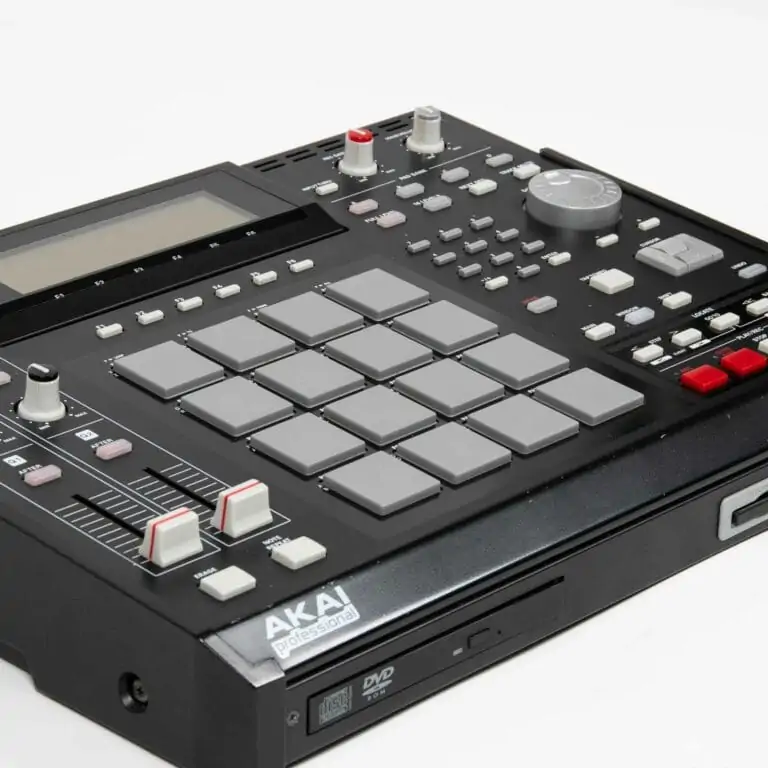 Akai-MPC-2500-7