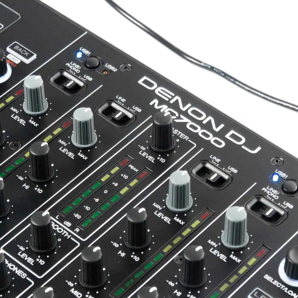 Denon-DJ-MC-7000-gebraucht-9 Denon-DJ-MC-7000-gebraucht-9