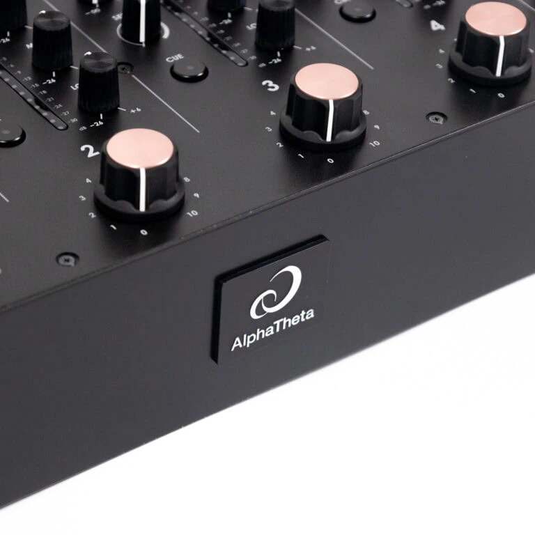 AlphaTheta Euphonia Gebraucht 3 AlphaTheta Euphonia Gebraucht 3