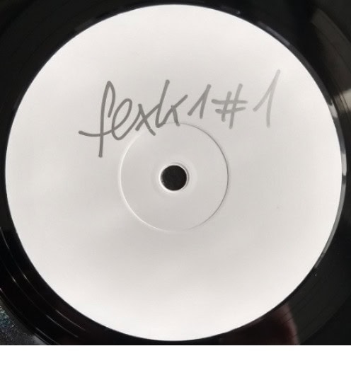 11878894 0755993168e8de31d280168e8de31d2802176009169768e8de31d2804 Felix K - Momentum